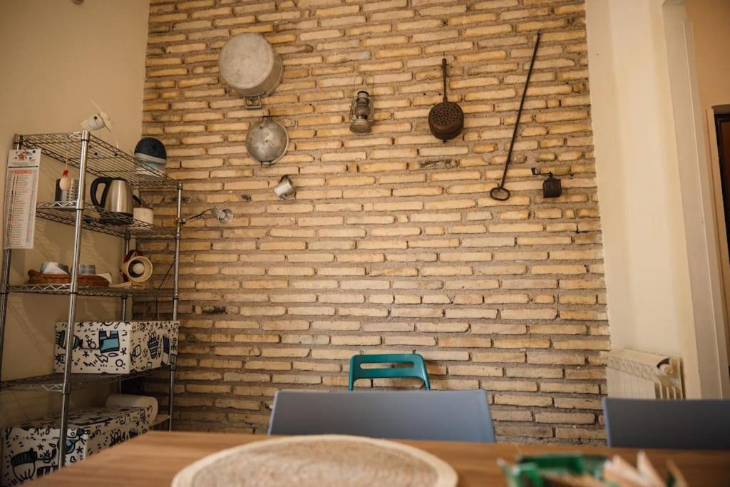 Two-Room Apt. Under The Aqueduct'S Arch In Pigneto Rome Exterior photo